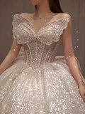 Dubai Luxury a line Wedding Dresses sequined Plus Size Chapel Train Sweetheart vestido de novia Appliqued Bridal Wedding Gowns Custom Made