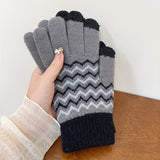 Wave Line Pattern Stylist Knit Gloves - Full Finger Windproof Winter Gloves, Ideal For Cycling Driving & Outdoor Activities