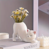 1pc Cute Cat-Shaped Resin Vase, Classic Decorative Figurine, 5.5 X 3.0 X 3.9 Inches, Tabletop Floral Display, Home & Office Decor