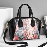 LoveFery - Fashion Quality Snake Print Women's Bag New European and American Retro Shell Handbag Fashion Messenger Bag Lady Shoulder Bag