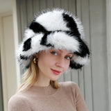 1/2pcs Winter Scarf Bucket Hat Set - Timeless Classic Design, Soft Faux Fur, Exceptionally Thick and Warm, Ultra-Fluffy, Plush Neck Warmer - Perfect for Women, Winter Season Use