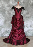 Burgundy Goth Victorian Bustle wedding dresses  Vintage Beaded Lace-up Back Corset Top Gothic Outdoor Bride Wedding Gown