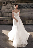 Gali Karten Sheer Bohemian Wedding Gowns Off the Shoulder Lace Illusion Bodice Tulle Sweep Train Backless Bridal Gown