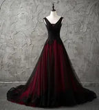 Vintage Red and Black Gothic Wedding Dresses  V Neck Sleeveless Beaded Lace Appliques A-line Tulle Vintage Non White Bridal Gowns