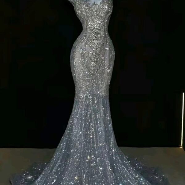 Elegant Mermaid Scoop Neckline Silver Sequin Evening Dress Long Prom Dresses C3510