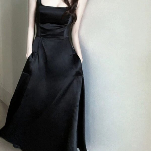 Elegant A Line Square Neckline Black Satin Prom Dress Birthday Outfits With Pockets C3658