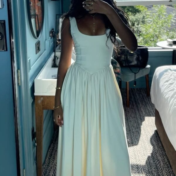 Vintage A Line Square Neckline White Satin Evening Dress Prom Dresses Birthday Outfits BD2518